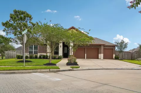 2205 Briarstone Bluff Xing, Houston, TX 77089