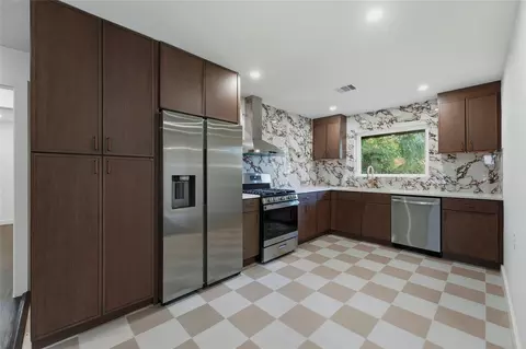 4709 Nina Lee Ln, Houston, TX 77092