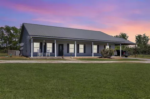 1389 Hollis Rd, North Zulch, TX 77872