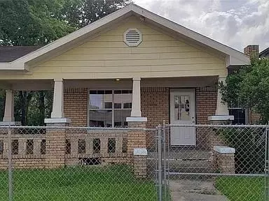 1310 Gustav St, Houston, TX 77023