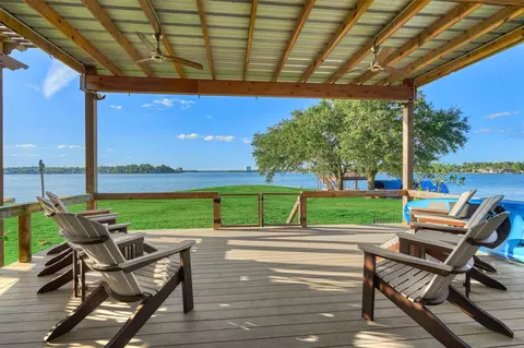 157 Capetown, Montgomery, TX 77356