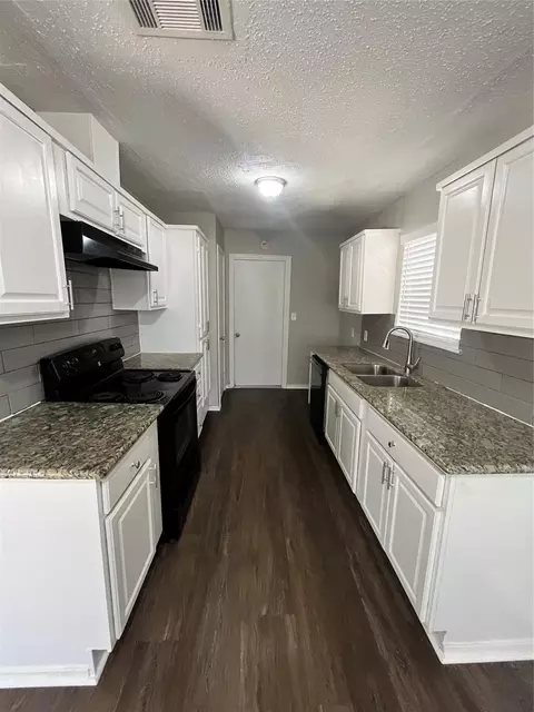 22318 Meadowgate Dr, Spring, TX 77373 photo 7
