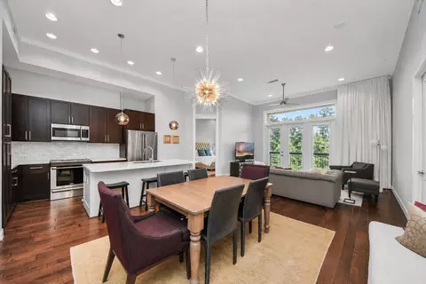 300 St Joseph Pkwy #416, Houston, TX 77002