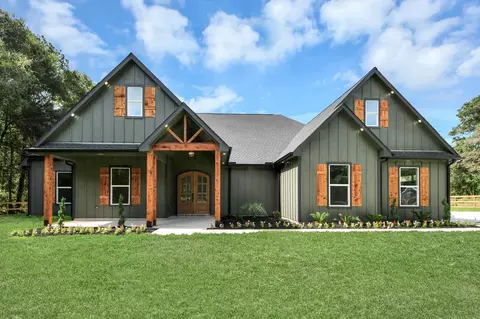 11662 S Branch Dr, Plantersville, TX 77363