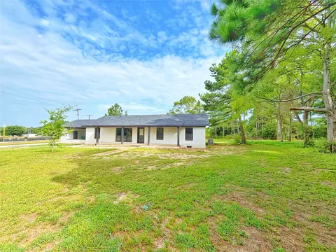 1116 N Olive St, Grapeland, TX 75844