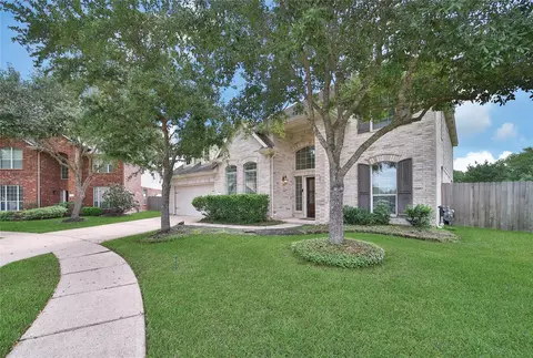 10802 Lake Raven Ct, Cypress, TX 77433