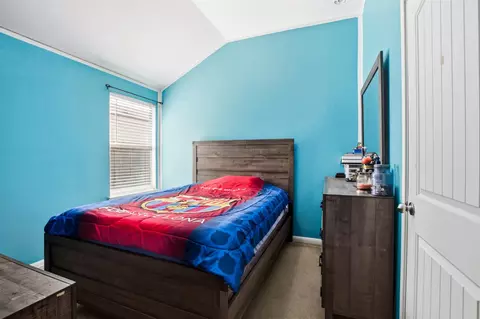 Bedroom - 2315 Shady Tree Ln, Conroe, TX 77301 photo 4 of 4