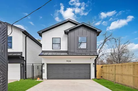 926 Granville Dr, Houston, TX 77091