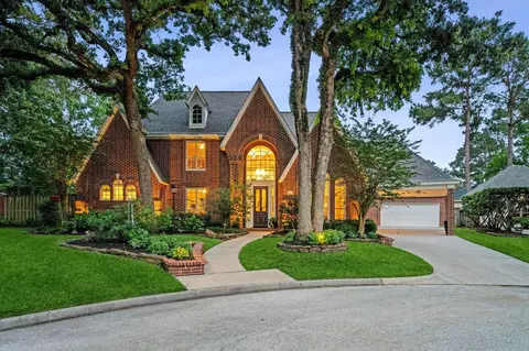 5838 Laurel Caverns Dr, Kingwood, TX 77345