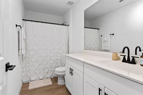Bath - 23439 Wrexham St, Spring, TX 77373 photo 4 of 4