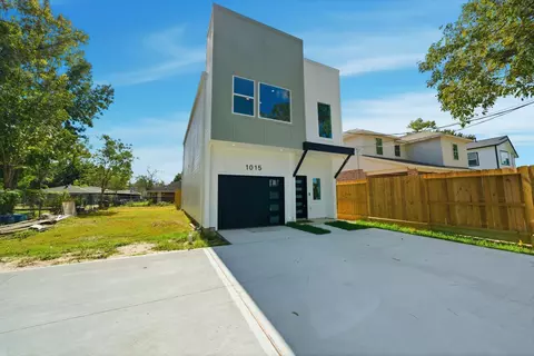 1013 Ellington St, Houston, TX 77088