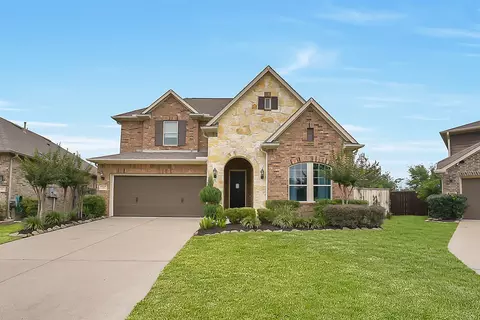 108 Castlegate Ln, Houston, TX 77065