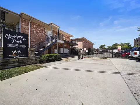 9616 Long Point Rd #47, Houston, TX 77055
