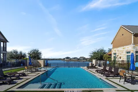 9443 Towne Lake Pkwy, Cypress, TX 77433