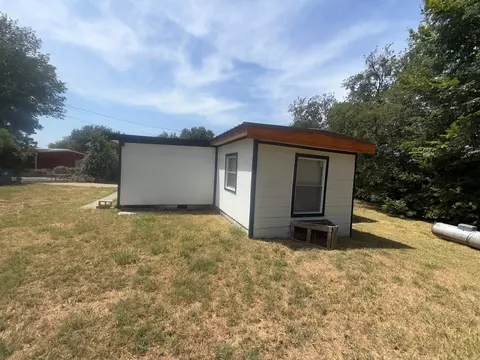Exterior - 529 Live Oak Loop, Whitney, TX 76692 photo 2 of 2