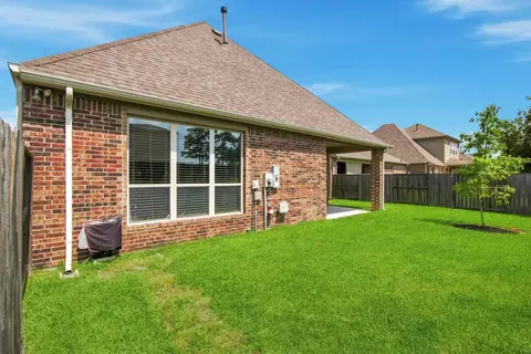 Exterior - 8931 Leaning Hollow Ln, Spring, TX 77379 photo 9 of 9