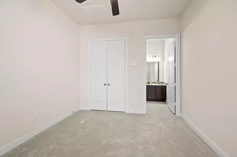 Bedroom - 8931 Leaning Hollow Ln, Spring, TX 77379 photo 8 of 9