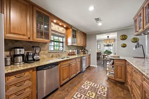 Kitchen - 12392 Fm 355, Trinity, TX 75862 photo 4 of 5