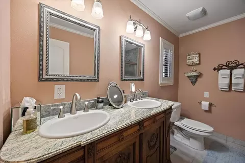 Bath - 12392 Fm 355, Trinity, TX 75862 photo 1 of 4