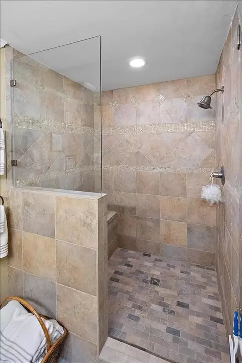Bath - 12392 Fm 355, Trinity, TX 75862 photo 4 of 4