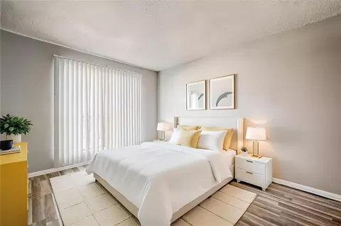 2818 S Bartell Dr #39, Houston, TX 77054