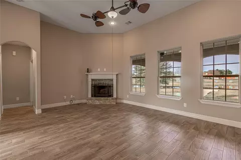 Living - 11 Bluebonnet, Trinity, TX 75862 photo 4 of 7