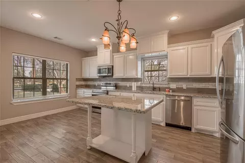 Kitchen - 11 Bluebonnet, Trinity, TX 75862 photo 1 of 4