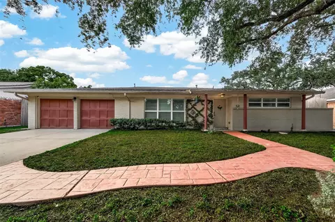 4814 Omeara Dr, Houston, TX 77035