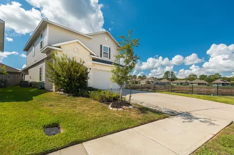 1123 Magnolia Branch Ln, Tomball, TX 77375