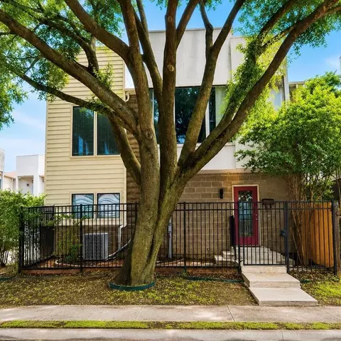 1525 Wheeler St, Houston, TX 77004