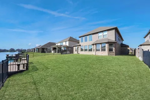 Exterior - 29482 Westhope Dr, Spring, TX 77386 photo 3 of 9