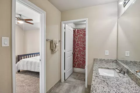 Bath - 29482 Westhope Dr, Spring, TX 77386 photo 5 of 6