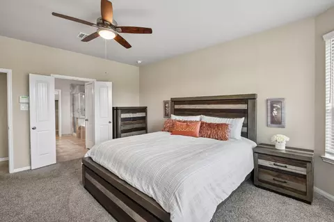 Bedroom - 29482 Westhope Dr, Spring, TX 77386 photo 2 of 12