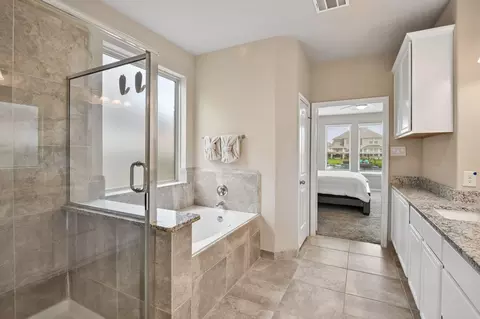 Bath - 29482 Westhope Dr, Spring, TX 77386 photo 2 of 6