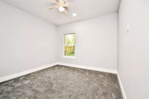 Bedroom - 3575 Roy Bean Rd, Willis, TX 77378 photo 3 of 7