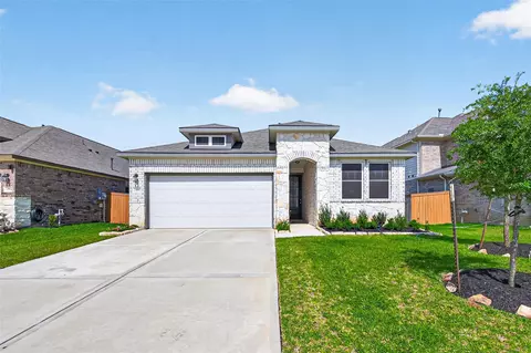 2440 Whisper Forest Dr, Katy, TX 77493