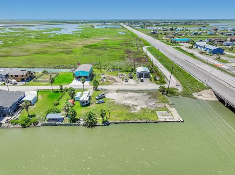 7203 La France, Hitchcock, TX 77563
