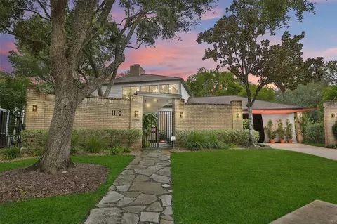 1110 Heathwood Ct, Houston, TX 77077