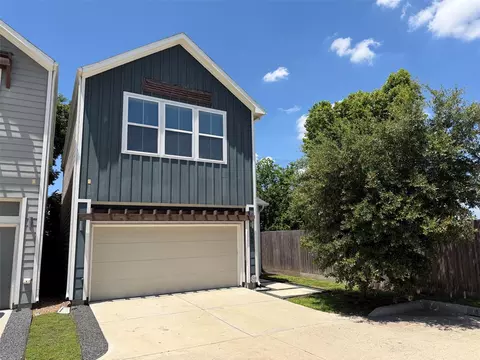 702 Pinemont Canyon Ln, Houston, TX 77018