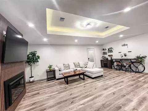 11507 Willwood Dr, Houston, TX 77072