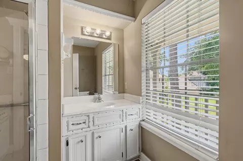 Bath - 3422 Candlewisp Dr, Spring, TX 77388 photo 3 of 5