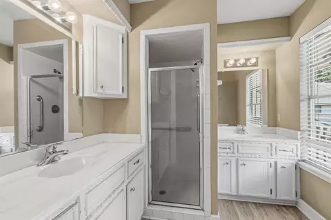 Bath - 3422 Candlewisp Dr, Spring, TX 77388 photo 2 of 5