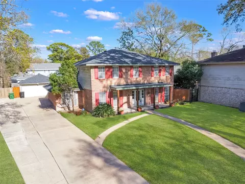 9722 Kindletree Dr, Houston, TX 77040