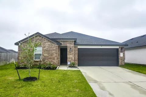 1111 Desert Willow Dr, Rosharon, TX 77583