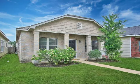 Exterior - 21826 Grassy Hill Ln, Spring, TX 77388 photo 4 of 8