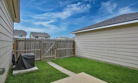 Exterior - 21826 Grassy Hill Ln, Spring, TX 77388 photo 8 of 8