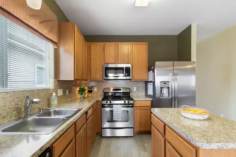 Kitchen - 21826 Grassy Hill Ln, Spring, TX 77388 photo 3 of 4