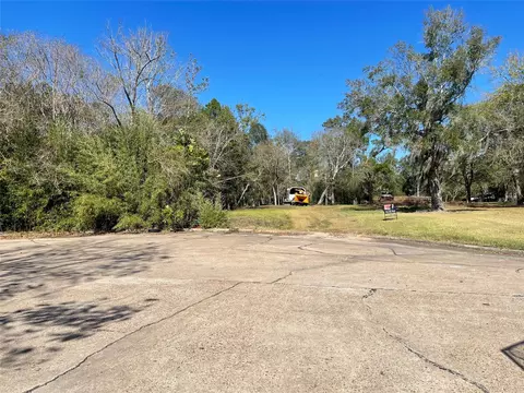 0 Creekview Ct Dr, Friendswood, TX 77546