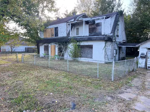 6624 Foster St, Houston, TX 77021