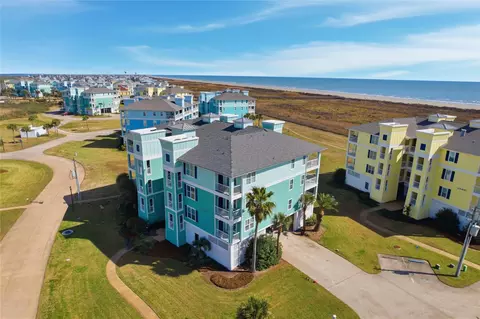 26441 Cat Tail Dr #303, Galveston, TX 77554